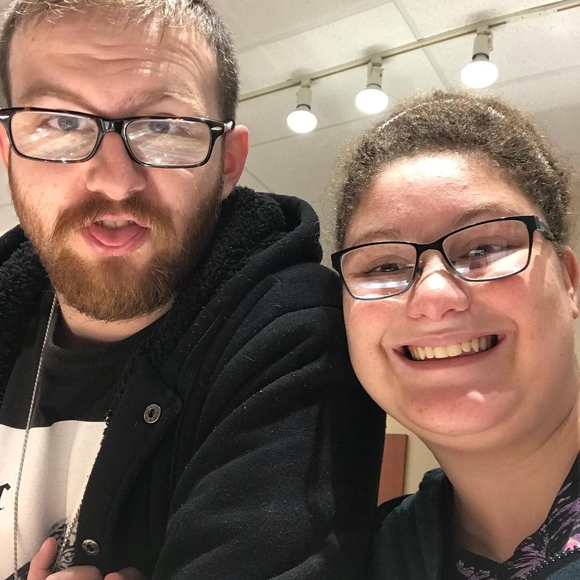 Meet your Posher, Robert - Picture 1 of 1